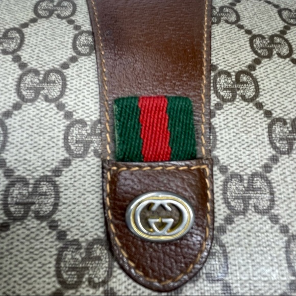 🔴SOLD🔴Gucci clutch Crossbody bag - Picture 8 of 16